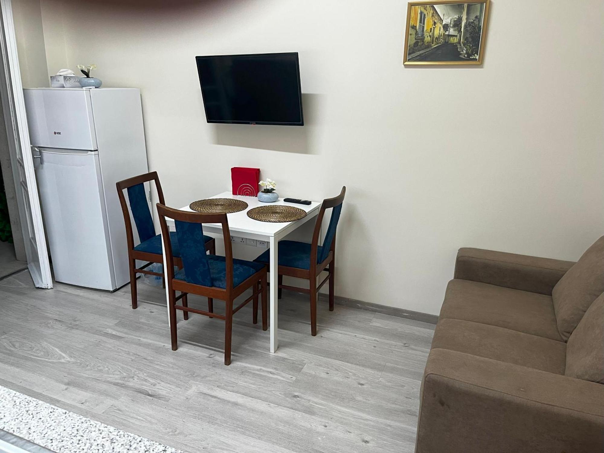 Xanthis Hostel Nicosia City Centre 외부 사진
